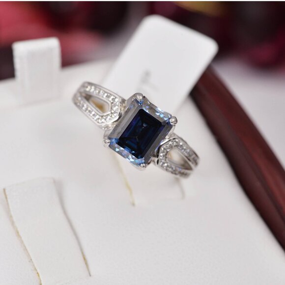 3ct Ring Deep Purple Emerald Cut Moissanite Engagement Ring - Picture 5 of 7